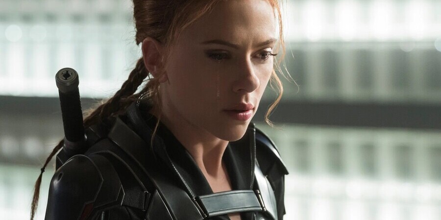 Скарлетт Йоханссон в роли Черной вдовы