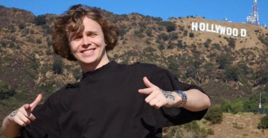 Dyrachyo вновь сменил образ — киберспортсмен заплел дреды