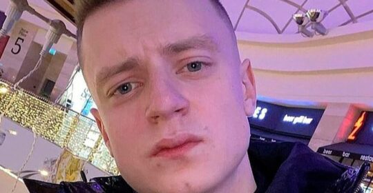 Взломщик вернул Mellstroy украденный аккаунт в Steam