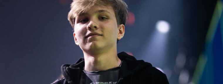 M0NESY рассказал о планах получить права и купить автомобиль