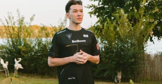 Zorte рассказал о борьбе с аномальным инпут-лагом в CS2