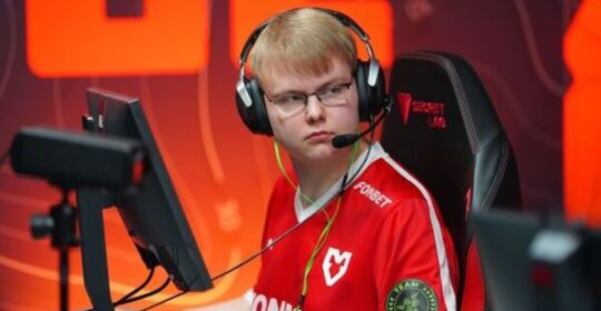 Jimpphat прокомментировал изменения в составе MOUZ