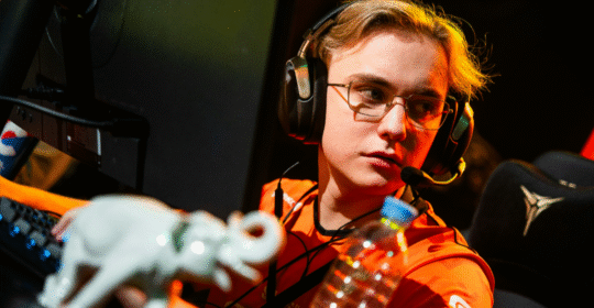 Zorte и FL4MUS выступят за BetBoom Team, а DM раскрыл подробности кика из PARIVISION. Cамые важные новости за 22 марта