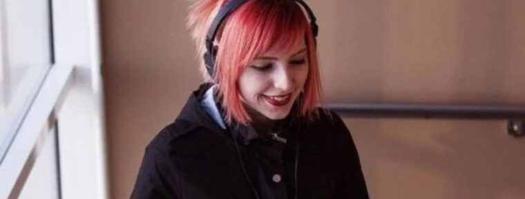 Autodestruction: «Lorenof великолепно лейнит и управляет игрой»