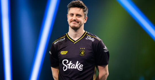 ApEX объяснил, почему стал реже ругаться в матчах