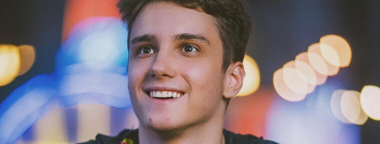 Larl раскрыл истинную причину своего временного ухода из Team Spirit