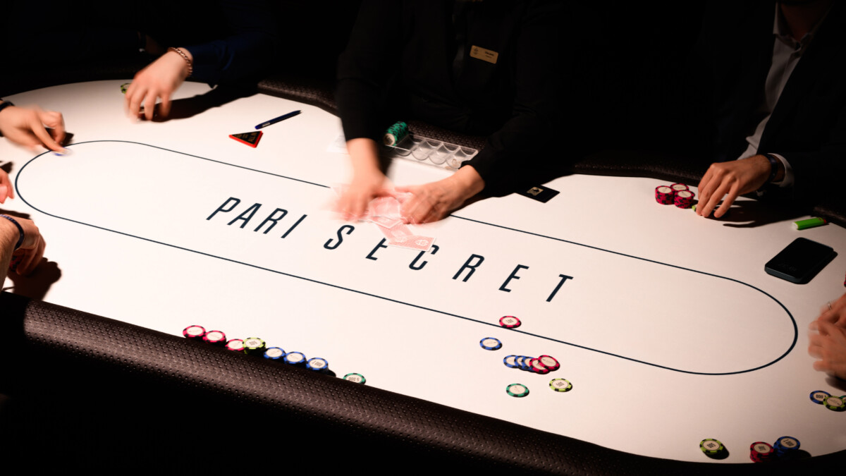 PARI SECRET