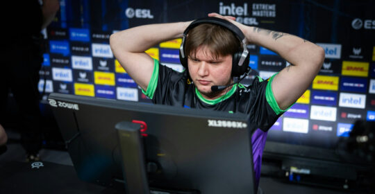 S1mple намекнул на анонс в CS2 загадочным фото