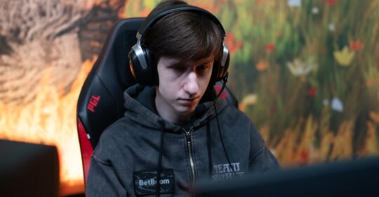 Batyuk опроверг слухи о переходе в Team Spirit на место Collapse