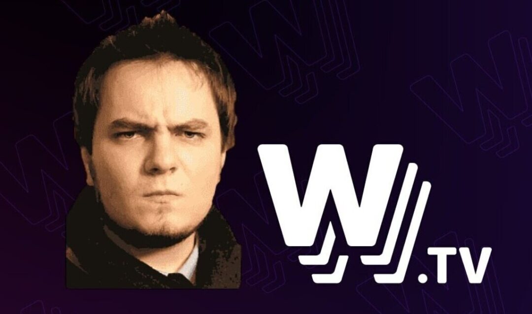 Мэддисон начал проводить трансляции на платформе W.TV