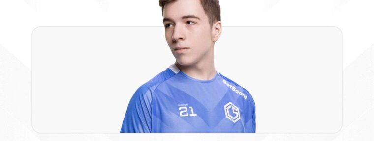 Notineki стал свободным агентом