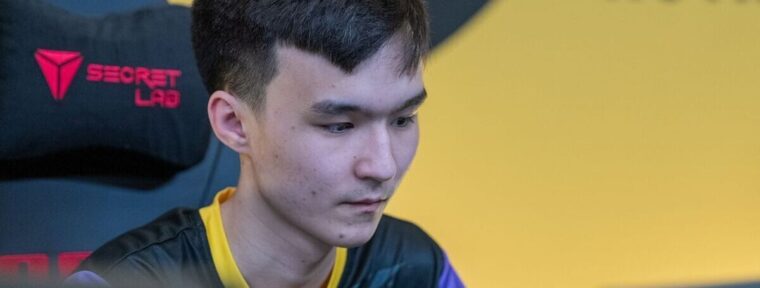 Mo0n не разрешили выйти на сцену PGL Astana с флагом Казахстана: «Правила турнира такие, извините»