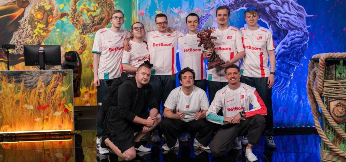Команда BetBoom Team после победы на PGL Wallachia Season 8
