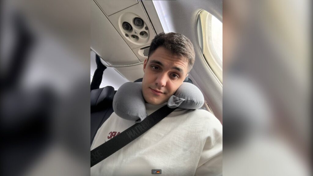 Даниил "d1Ledez" Кустов