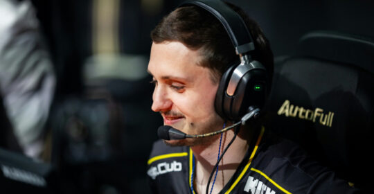 Mezii выступил против решения Valve убрать Overpass
