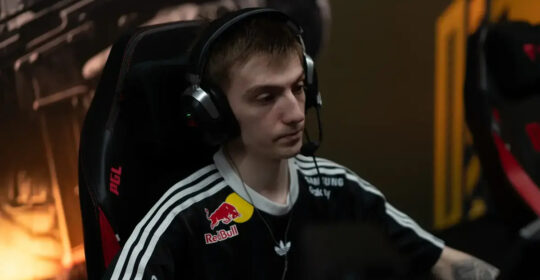 LauNX рассказал о шести предложениях после ухода из FUT Esports