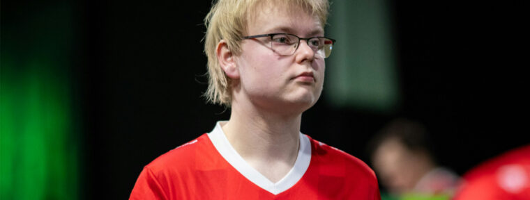 Jimpphat: «Я все еще считаю глупым решение MOUZ посадить меня на скамейку запасных»