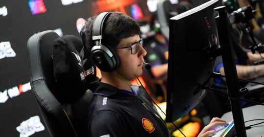 HUASOPEEK разобрал триумф 9z на XSE Pro League 2026