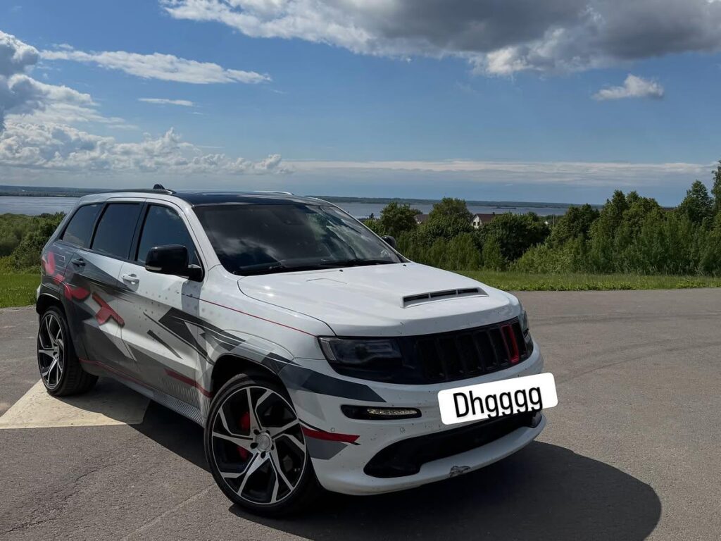 Jeep Grand Cherokee SRT8