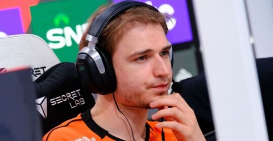 Lorenof рассказал о депрессии после пересадки волос