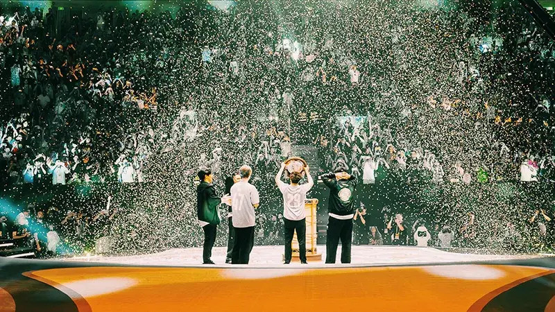 Итоги августа: победа на The International 2026 и Esports World Cup 2026 в один день