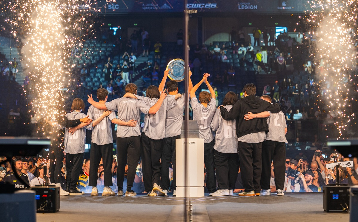Итоги августа: победа на The International 2026 и Esports World Cup 2026 в один день