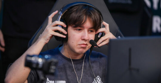 Syph0 о победе над Vitality: "Надеюсь теперь не будет комментов, что повезло с противниками)"